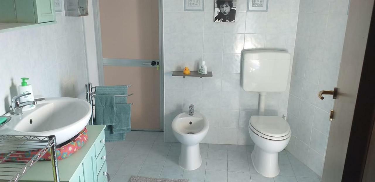Zimmy'S House Apartament Bolonia Zewnętrze zdjęcie